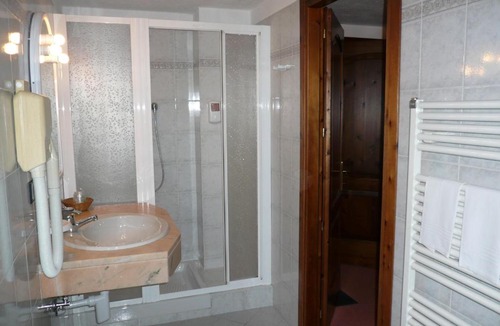 Gimillan Hotel | Hotel Petit Giles