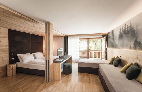 San Genesio Hotel | Hotel Pider