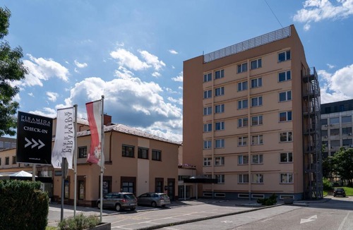 Center Hotel | Hotel Piramida