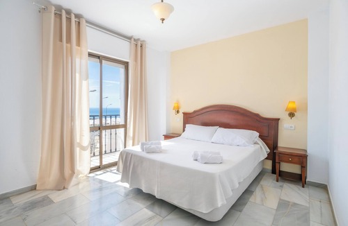 Maro Hotel | Hotel Playamaro