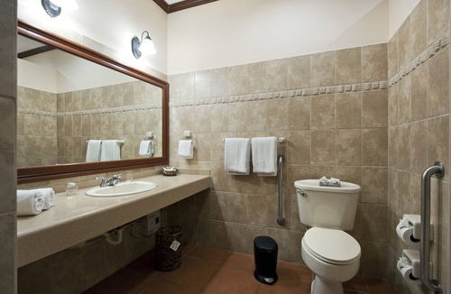 Granada Hotel | Hotel Plaza Colon