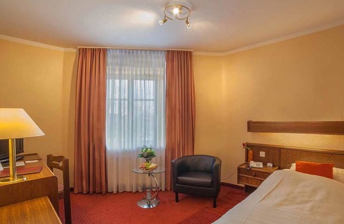 Rhein-Erft-Kreis District Hotel | Hotel Pontivy