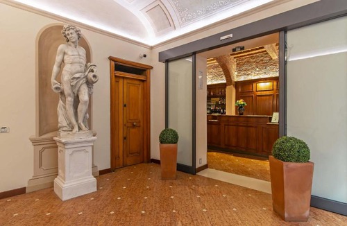 Santa Maria Novella Hotel | Hotel Porta Faenza