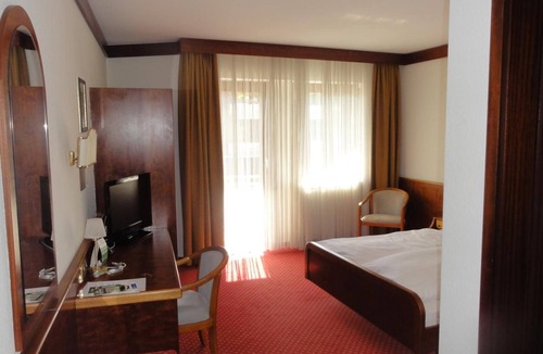Viernheim Hotel | Hotel Post Viernheim UG