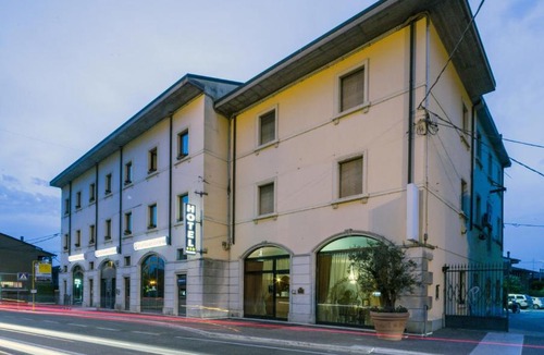 Dossobuono Hotel | Hotel Postumia