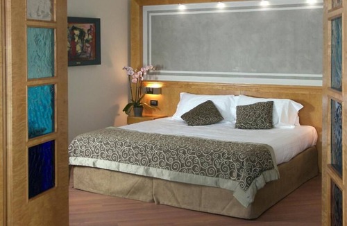 Correggio Hotel | Hotel President