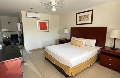 Nueva Ensenada Hotel | Hotel Presidente
