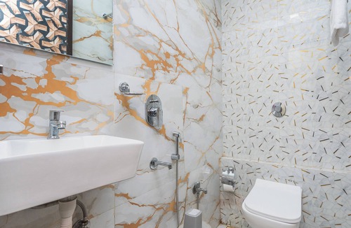 Goregaon West Hotel | Hotel Priceless Suite