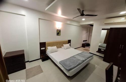 Satara Hotel | Hotel Pride Executive