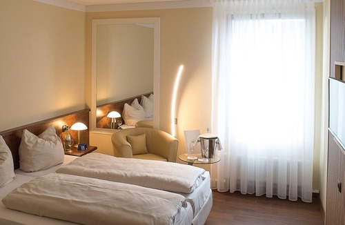 Troisdorf Hotel | Hotel Primula