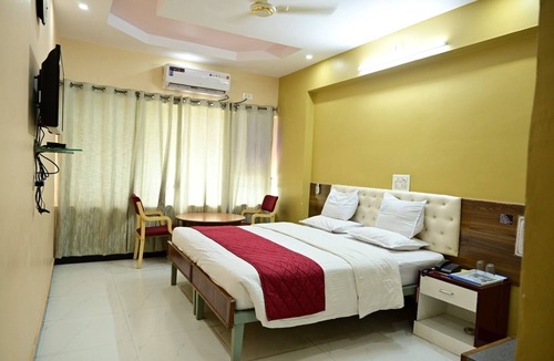 Raichur Hotel | Hotel Priya