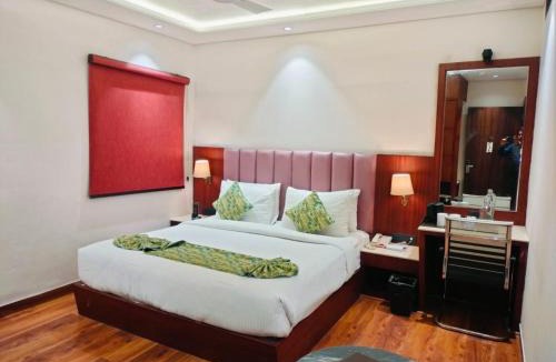 Taj Ganj Hotel | Hotel Raaj Palace
