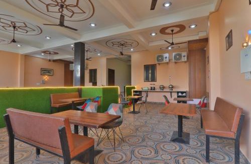 Faizabad House | Hotel Raamayan Free Pickup From Railway Station ಉಚಿತ ಪಿಕಪ್ ,ఉచిత పికప్ ,இலவச,பிக்அப்