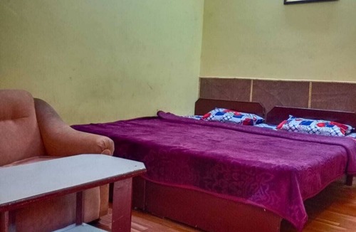 Taj Ganj Hotel | Hotel Raj Bed & Breakfast