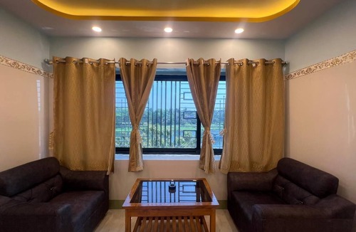 Mayapur Hotel | Hotel Raj