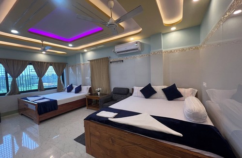 Mayapur Hotel | Hotel Raj