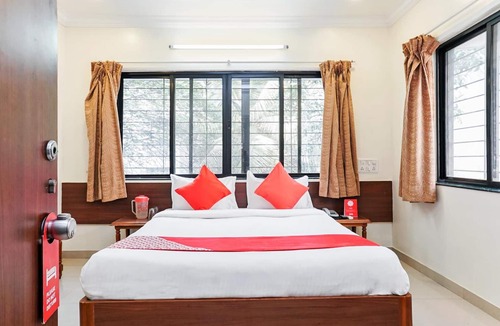 Central Pune Hotel | Hotel Rajdeep