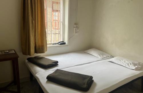Central Pune Cabin | Hotel Rajmandir