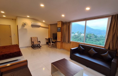 Bullawala Hotel | Hotel Rajpur Heights