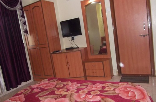 Bibvewadi Hotel | Hotel Ravikant