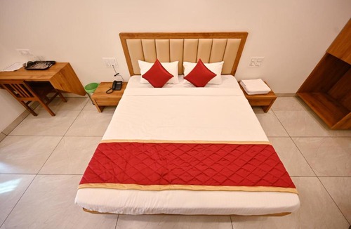 Beltangadi Hotel | Hotel Rays Inn Boarding & Lodging