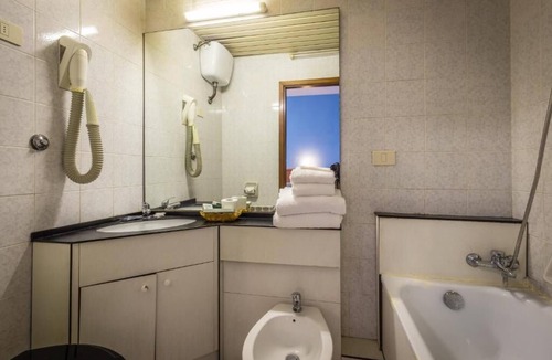 Peretola Hotel | Hotel Real