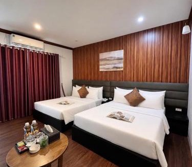 Ha Dong Hotel | Hotel Red River