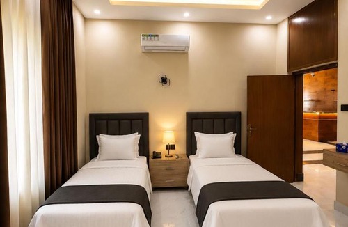 D.H.A. Hotel | Hotel Regent DHA