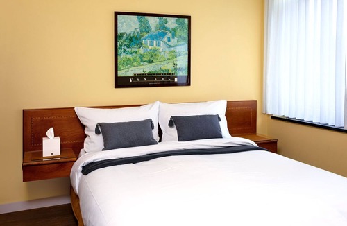 Ehrenfeld Bed & Breakfast | Hotel Regina