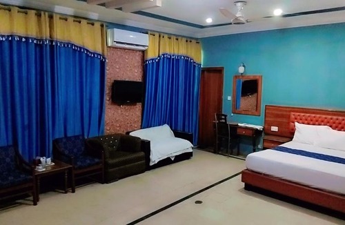 Lahore House | Hotel Rest INN