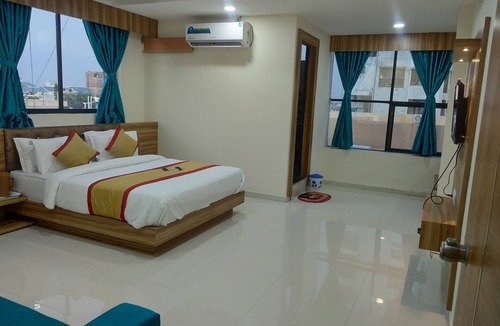 Anand Hotel | Hotel Rest & Ride