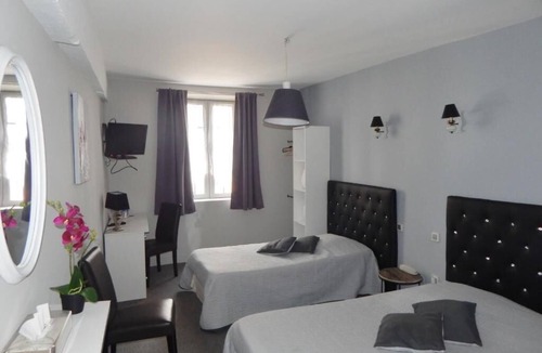 Conches-en-Ouche Hotel | HOTEL RESTAURANT LE CYGNE