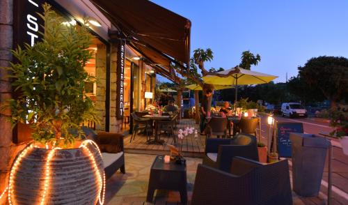 Cargese Hotel | Hotel & Restaurant le Saint Jean