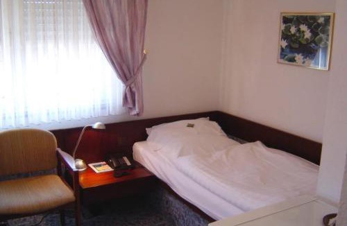 Steinwenden House | Hotel & Restaurant Raisch