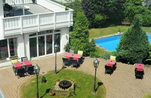 Sengscheid Hotel | Hotel Restaurant Sengscheider Hof