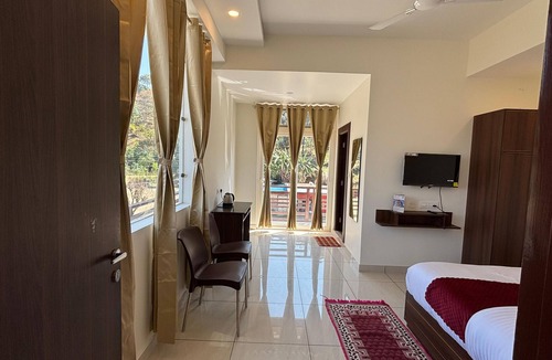 Rewalsar Hotel | HOTEL REWALSAR HEIGHTS