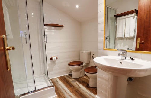 Pravia Hotel | Hotel Rey Silo