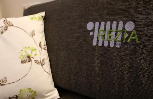 La Villa Hotel | Hotel Rezia
