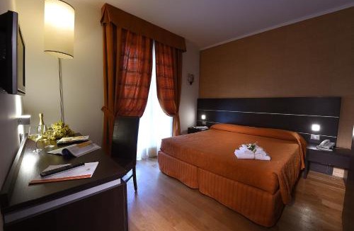 Pralormo Hotel | Hotel Rioverde