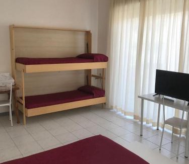 Pinarella Hotel | Hotel Rivamare Room only and free coffee room