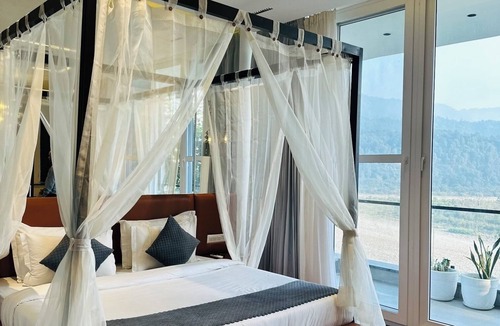 Rishikesh Hotel | Hotel River Heaven by TNT Ventures
