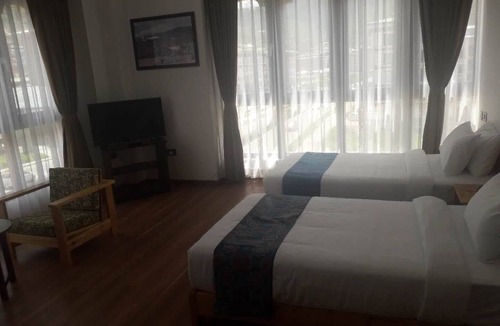 Khuruthang Hotel | Hotel River Valley