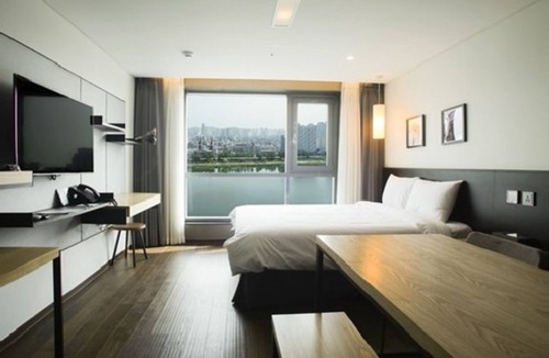 Jung-Gu Hotel | Hotel Riverside