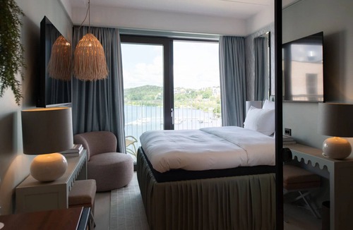 Moss Hotel | Hotel Riviera