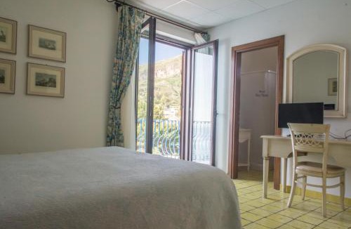 Lipari Historic Centre Hotel | Hotel Rocce Azzurre