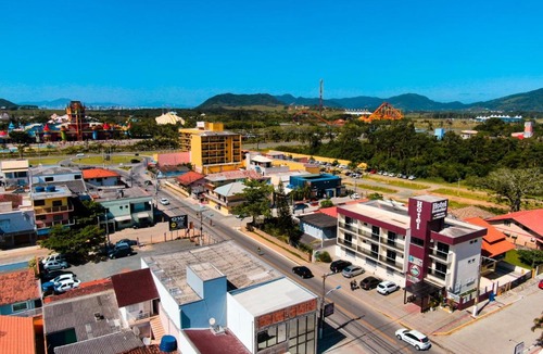 Praia da Armacao do Itapocoroi Hotel | Hotel Rochamar