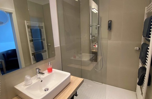 Kommerscheidt Hotel | Hotel Roeb