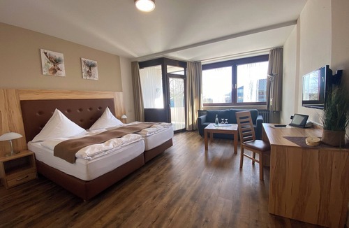 Kommerscheidt Hotel | Hotel Roeb