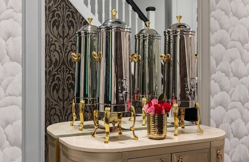 Fillmore District Condo | Hotel Room Performing Arts Venues Theater Lover!