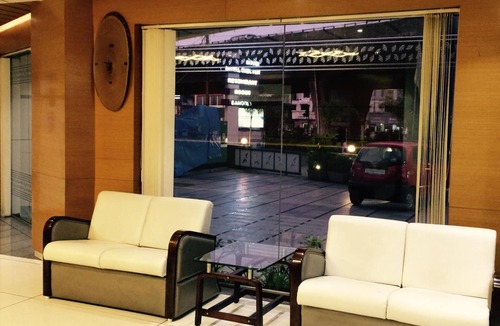 Vapi Hotel | Hotel Royal Shelter